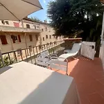 Appartement Unique! Au Centre Historique With 2 Bedrooms And Terrace