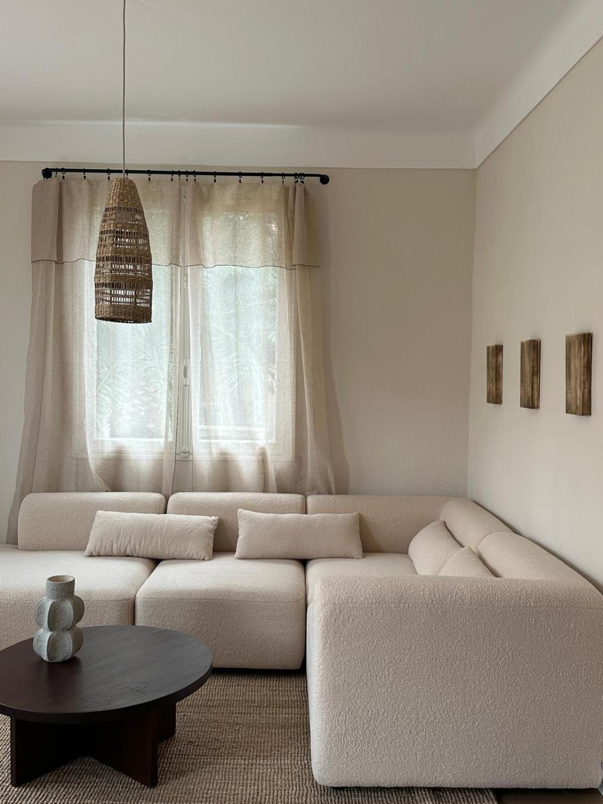 Unique! Au Centre Historique With 2 Bedrooms And Terrace Collioure